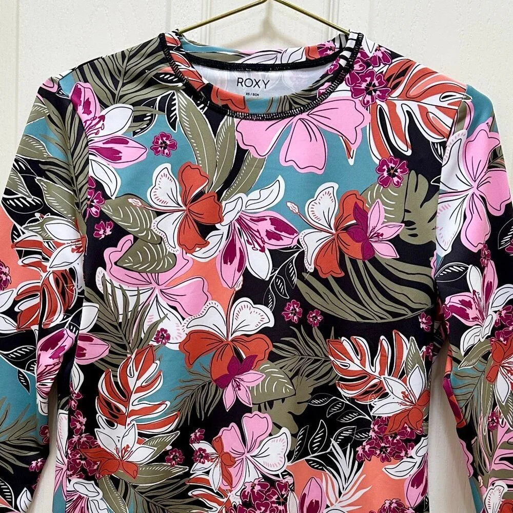 Roxy Sun Swim Shirt Women's Size XS Tropical Pink Rashguard – UPF 50+ Quick-Dry - Picture 3 of 13